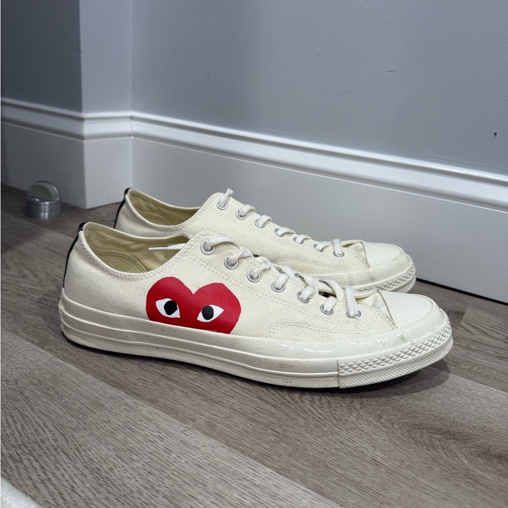Men's CDG PLAY X Converse Low-Top with Red Heart